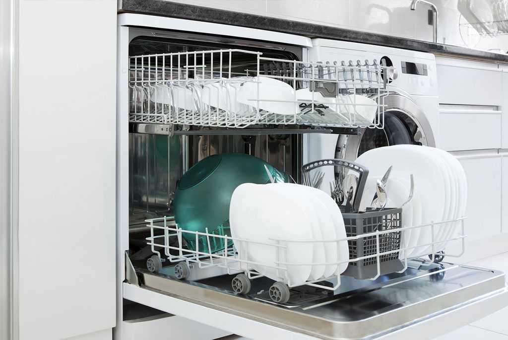 Посудомоечная машина не набирает воду AEG